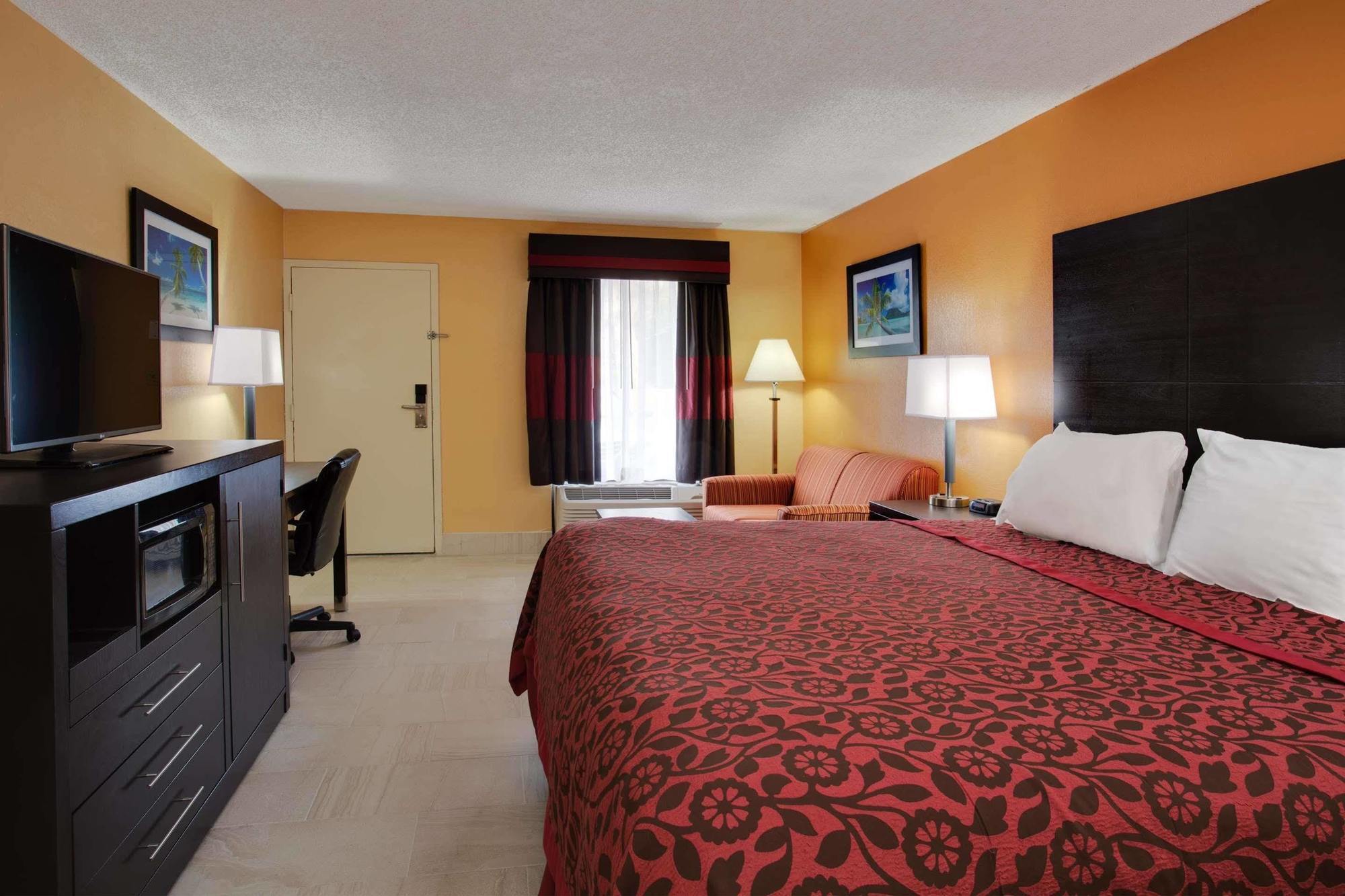 Days Inn By Wyndham Sarasota Bay Exterior photo