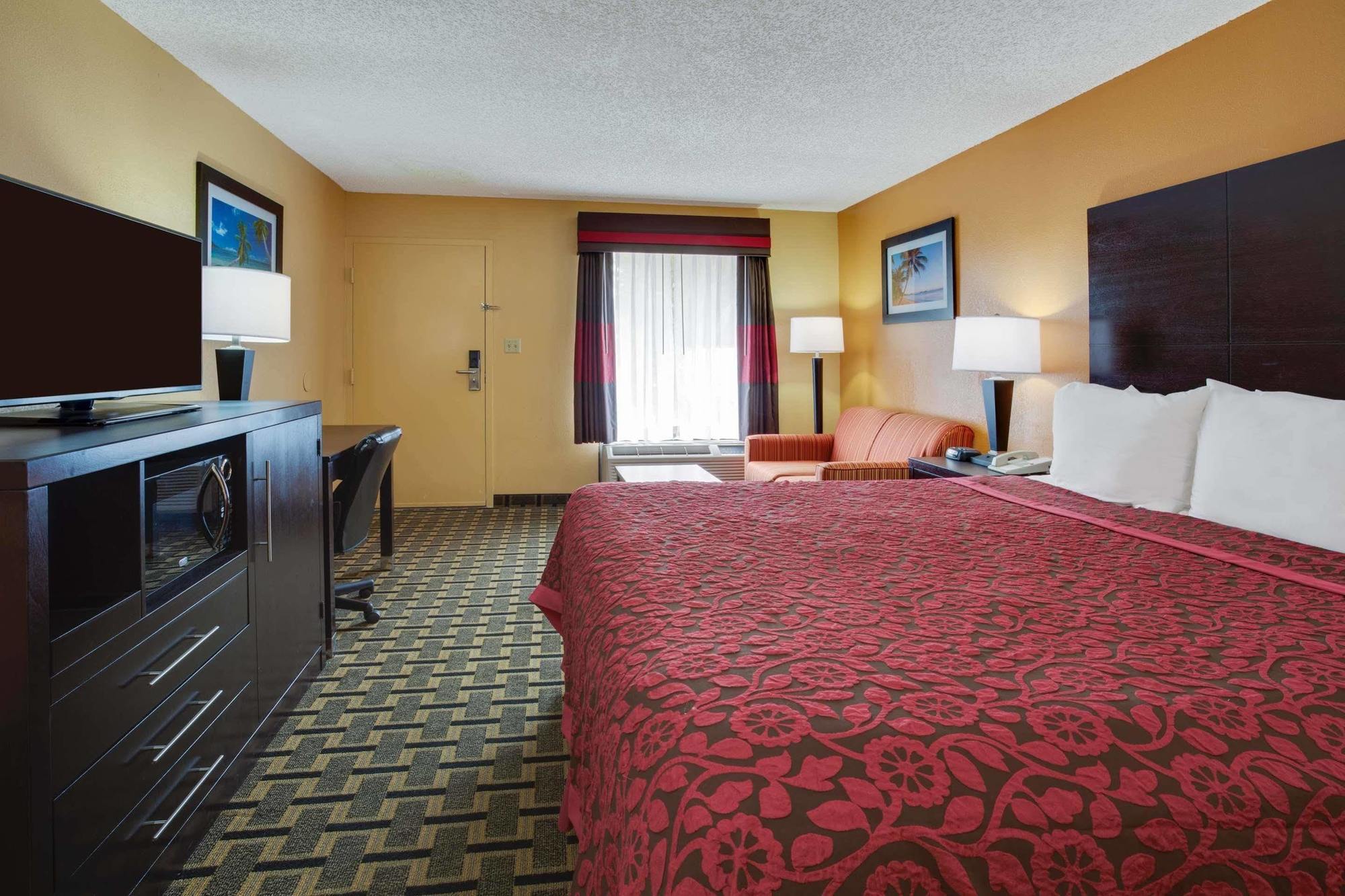 Days Inn By Wyndham Sarasota Bay Exterior photo